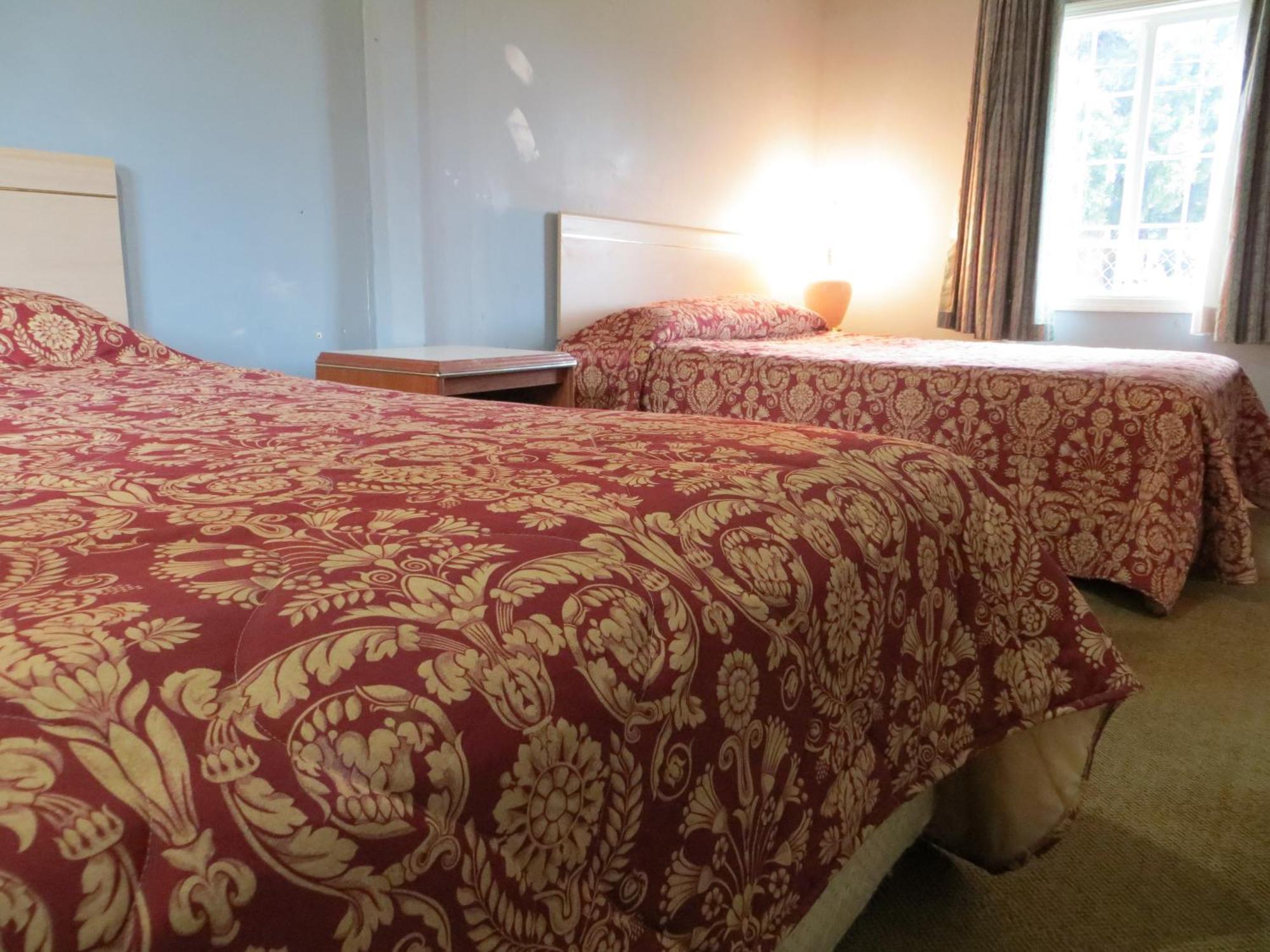 Madison Suites Motel พอร์ตแลนด์ ภายนอก รูปภาพ