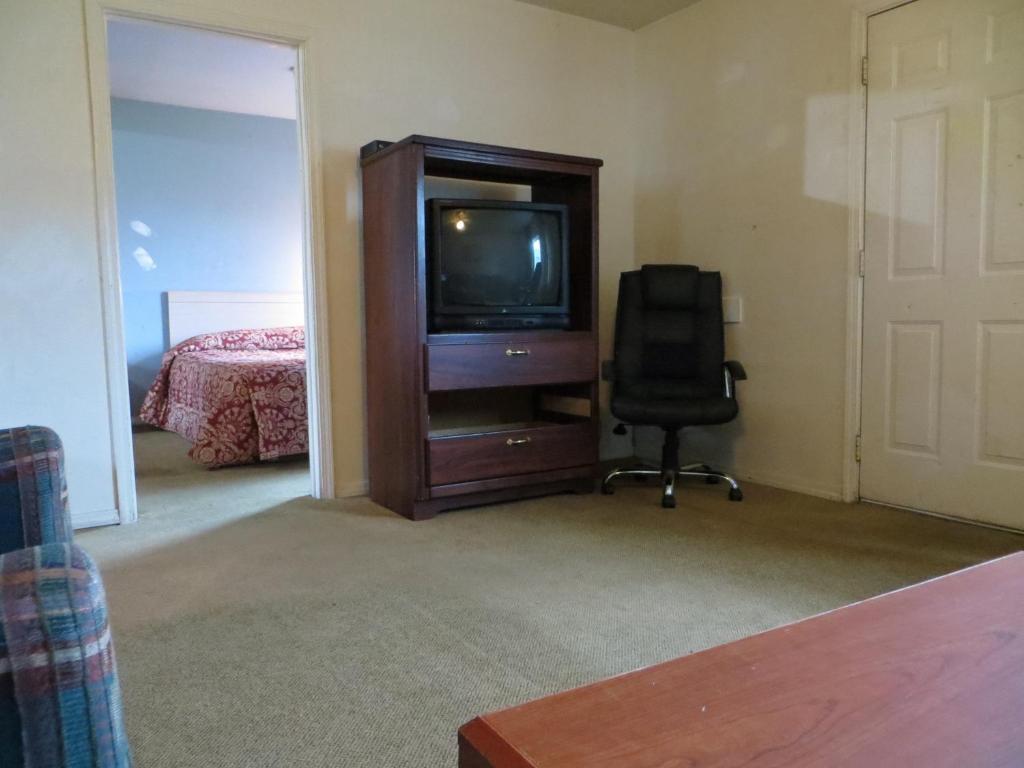 Madison Suites Motel พอร์ตแลนด์ ภายนอก รูปภาพ